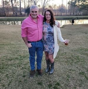 Meet your Posher, Shelly